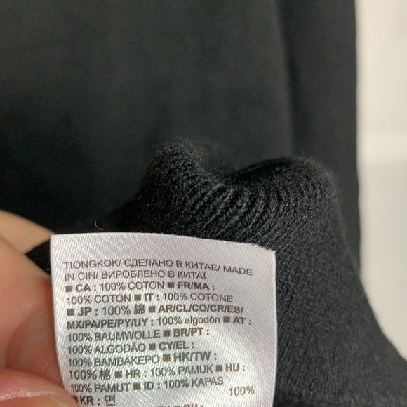 Gap Black Button Down Cardigan V-Neck Sweater - 43 - Picture 10 of 12